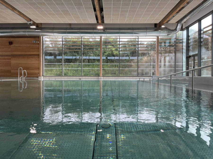 centre-aquatique Centre nautique du val d'Amboise, à proximité de l'Amboisienne